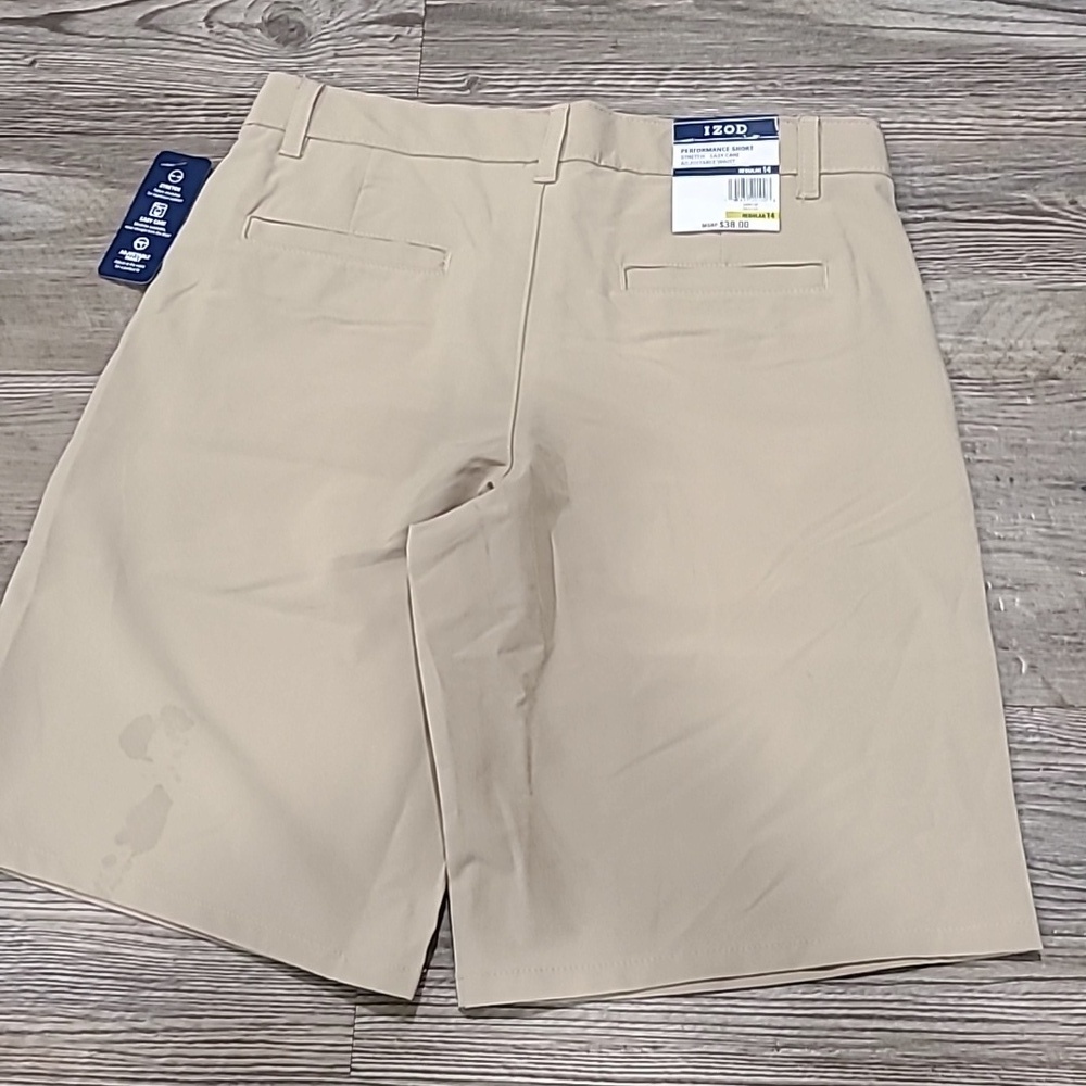 Izod Performance Shorts Size 14